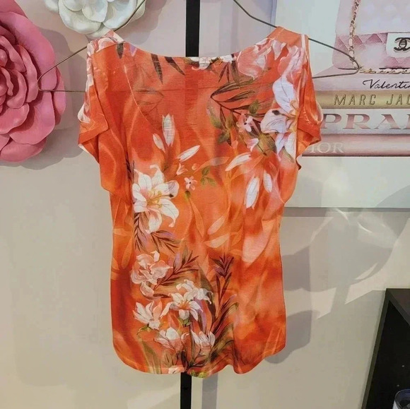 Cache Cold Shoulder Orange Floral Embellished TShirt - Picture 6 of 6